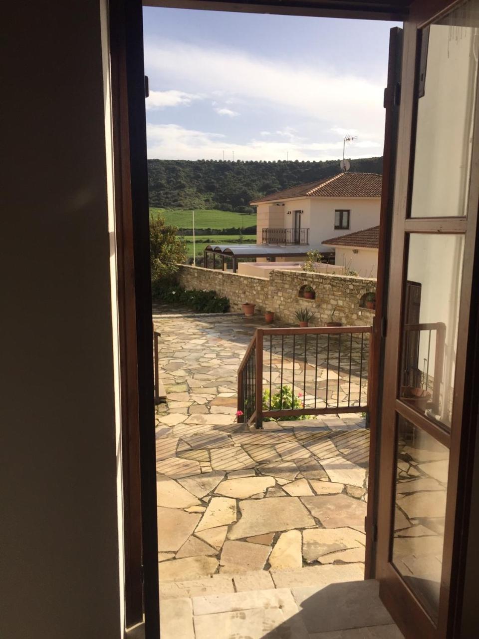 Charoullas Traditional Mansion Villa Alaminos Exterior photo