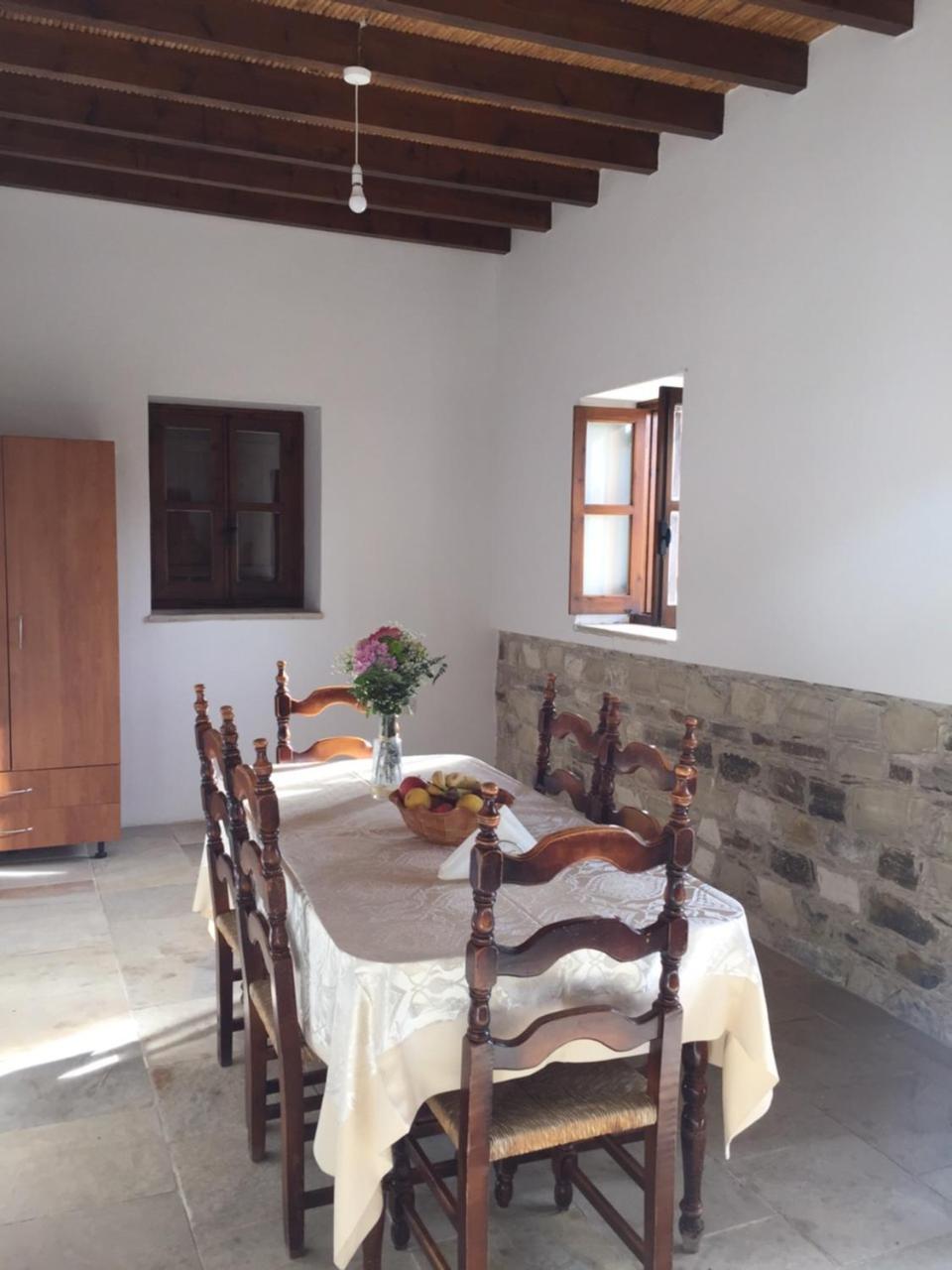 Charoullas Traditional Mansion Villa Alaminos Exterior photo